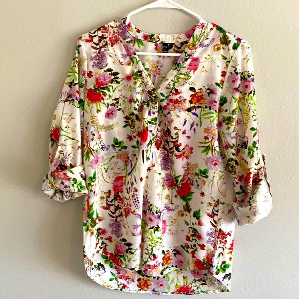 Floral Blouse, 3/4 Roll Tab Sleeve, XS